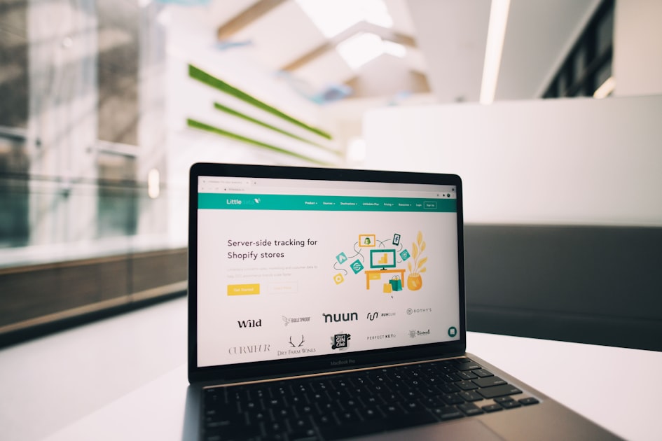 The Benefits of Custom Websites for Small Businesses